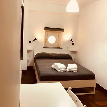In Santa Chiara, The Heart Of 4* Neapol