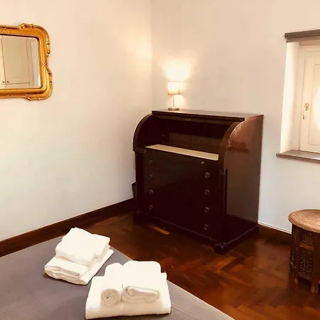 In Santa Chiara, The Heart Of 4* Neapol