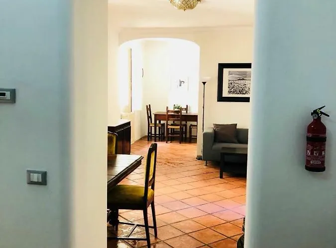 Rota House - In Santa Chiara, The Heart Of Pensionat Neapel