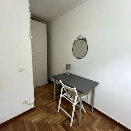 Palazzo Rota Guesthouse Affittacamere Napoli